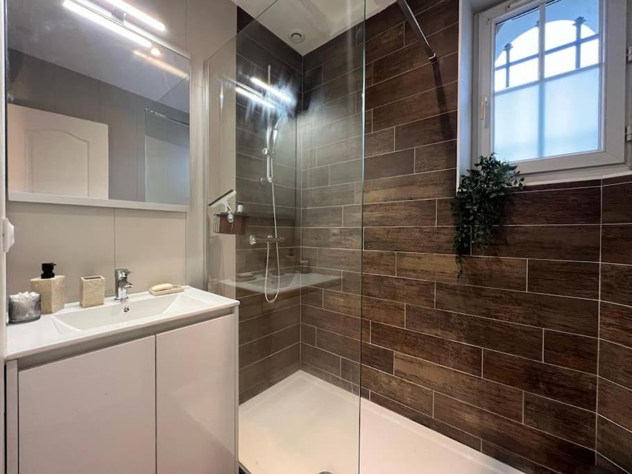 Havre De Paix - Melun Apartment Luaran gambar