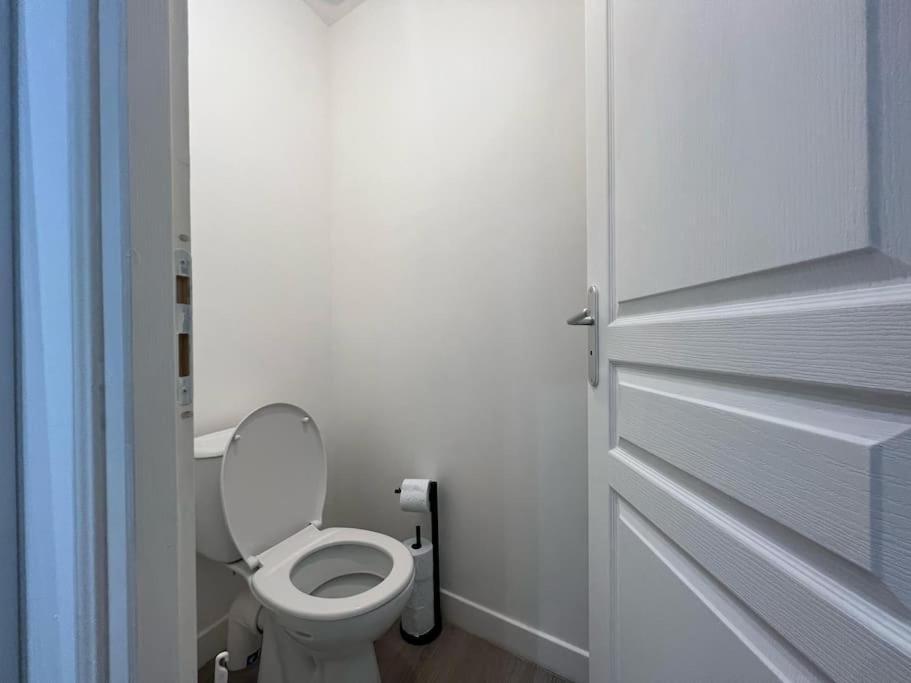 Havre De Paix - Melun Apartment Luaran gambar